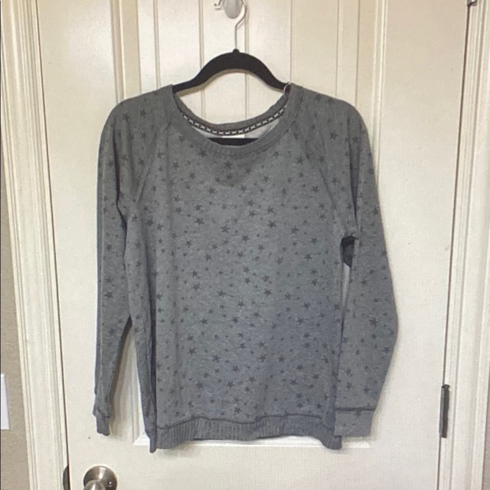 Knox Rose Gray Star Print Sweatshirt